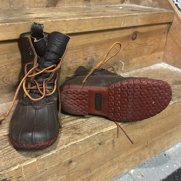 LL Bean Duck Boots 8’ Bison Dark Brown/Red - Picture 2 of 9